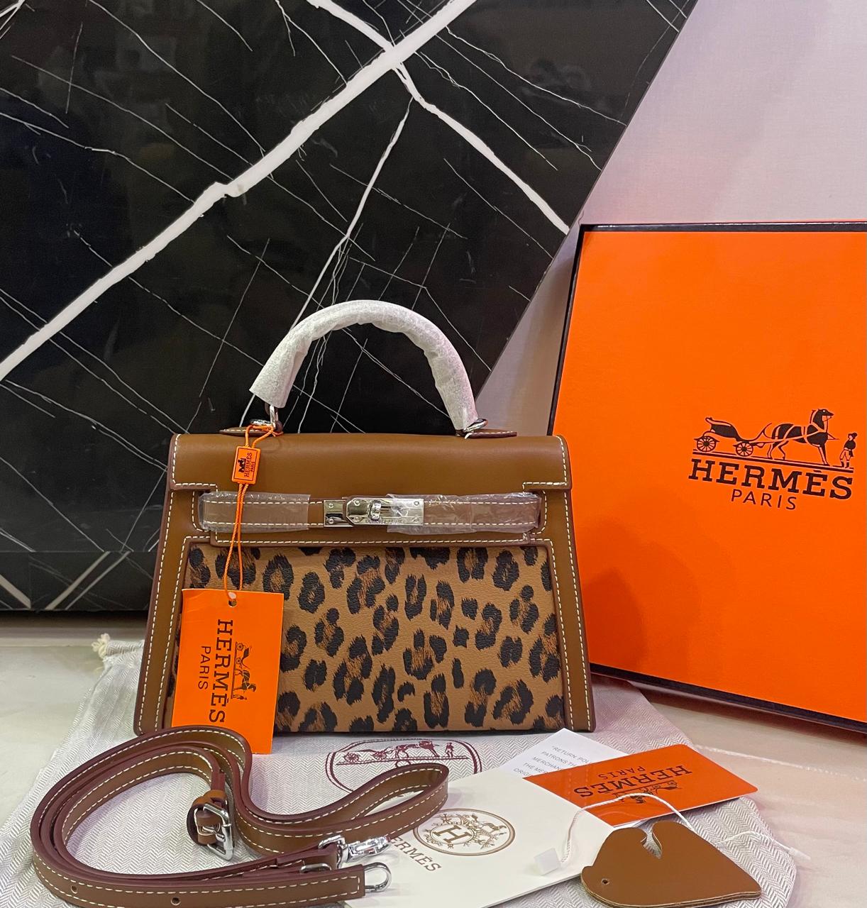 HER-MES PARI-S - LEOPARD - MC