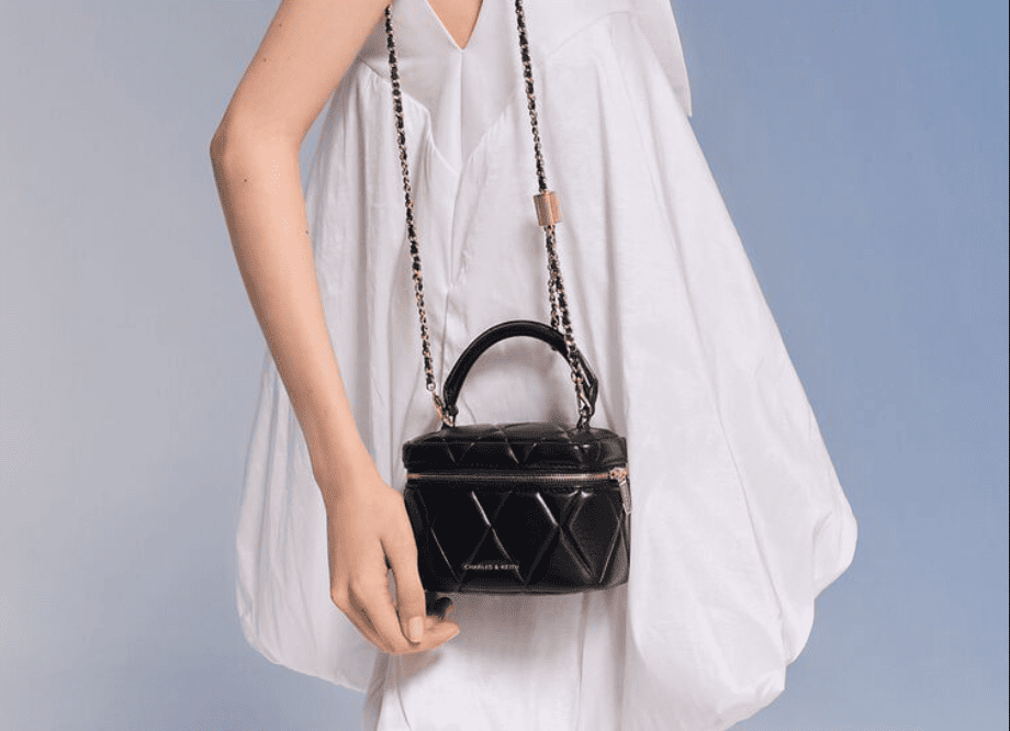 Quilted Top Handle Vanity Bag (BLACK)