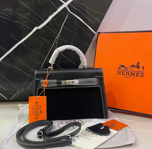 HER-MES PARI-S - BLACK - MC