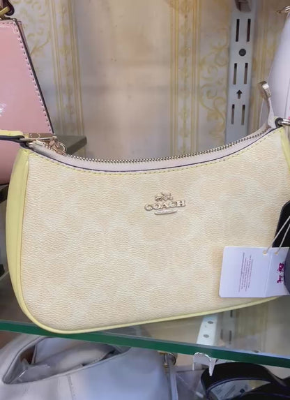 C0ACH Teri Shoulder Bag